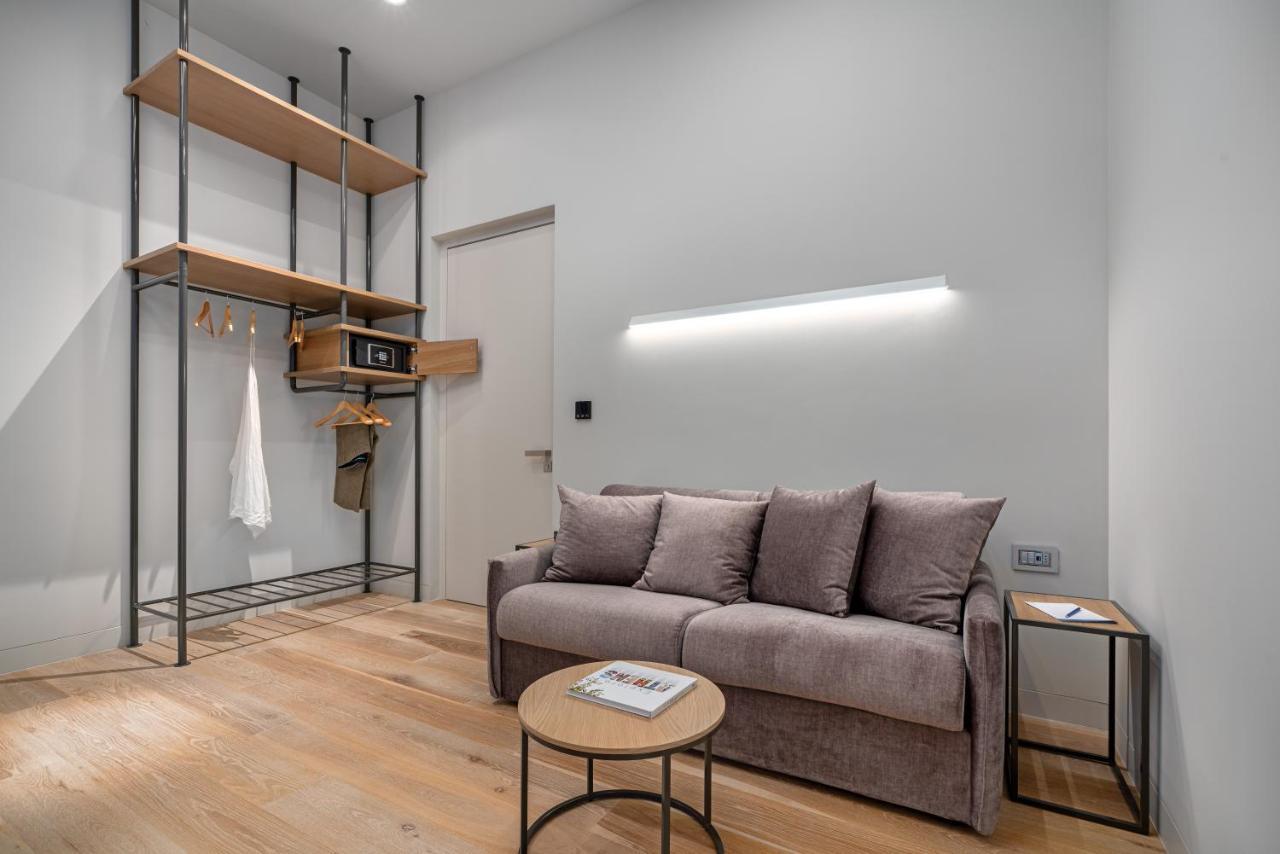 Hellenic Vibes Smart Hotel 아테네 외부 사진 A room at the hotel