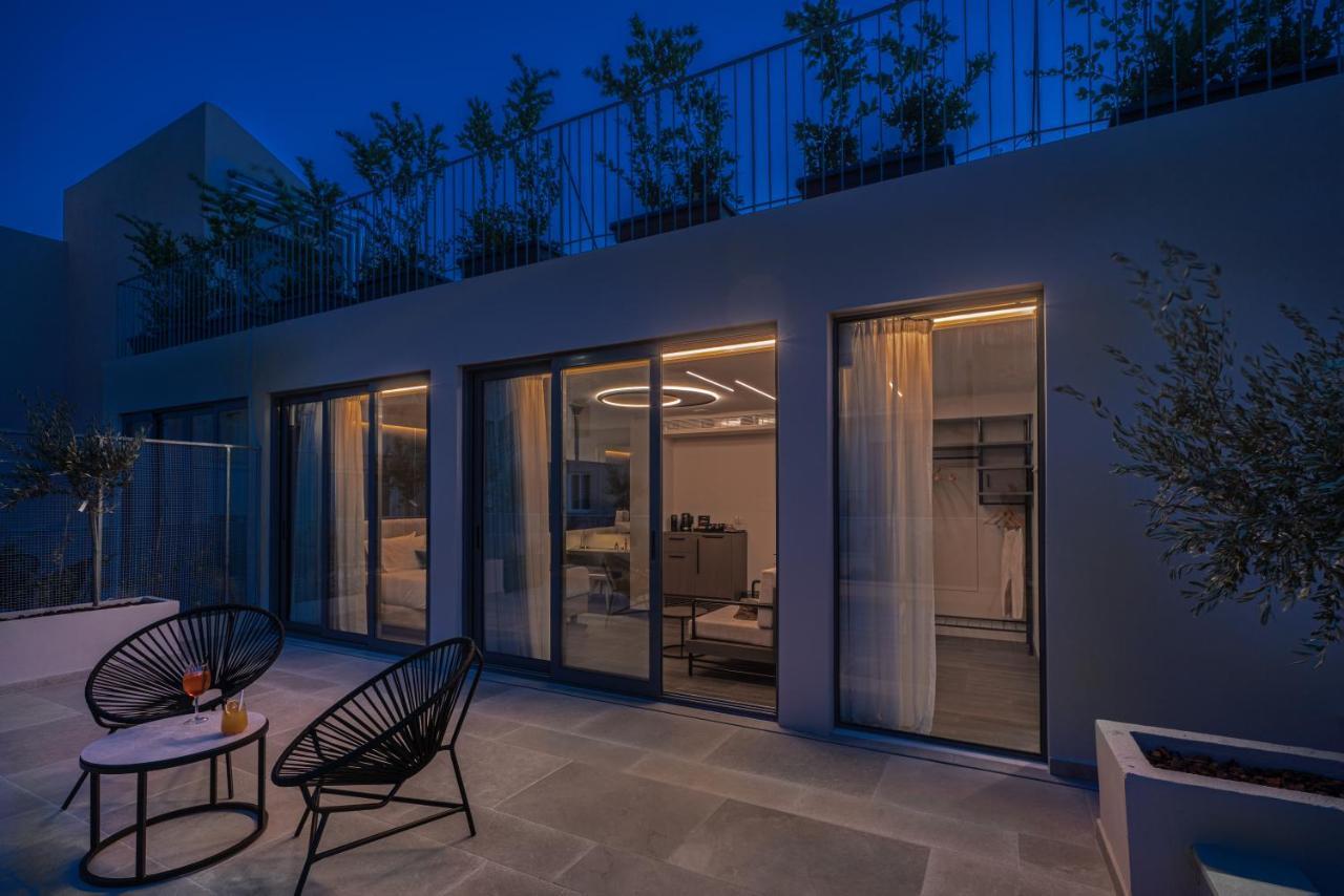 Hellenic Vibes Smart Hotel 아테네 외부 사진 The hotel's rooftop