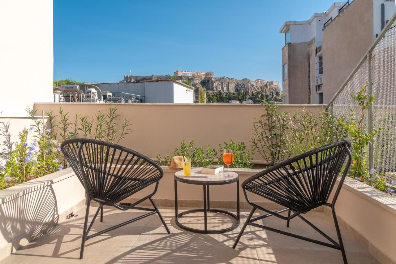Hellenic Vibes Smart Hotel 아테네 외부 사진 A balcony in Athens, Greece